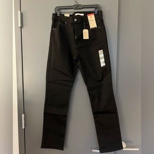Levi’s 724 High Rise Slim Straight Jeans